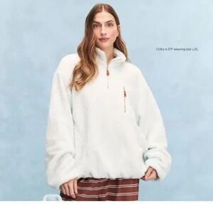 PARKE Sherpa quarter zip jacket